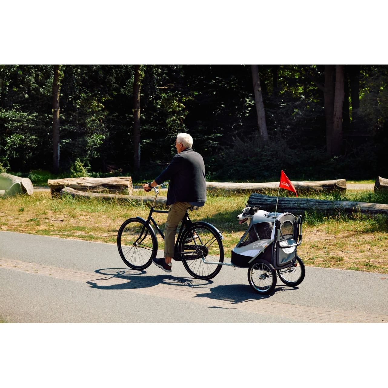 InnoPet® Hundebuggy/Fahrradanhänger "Sporty Trailer" inkl. Regenhaube - Askmy4Cats